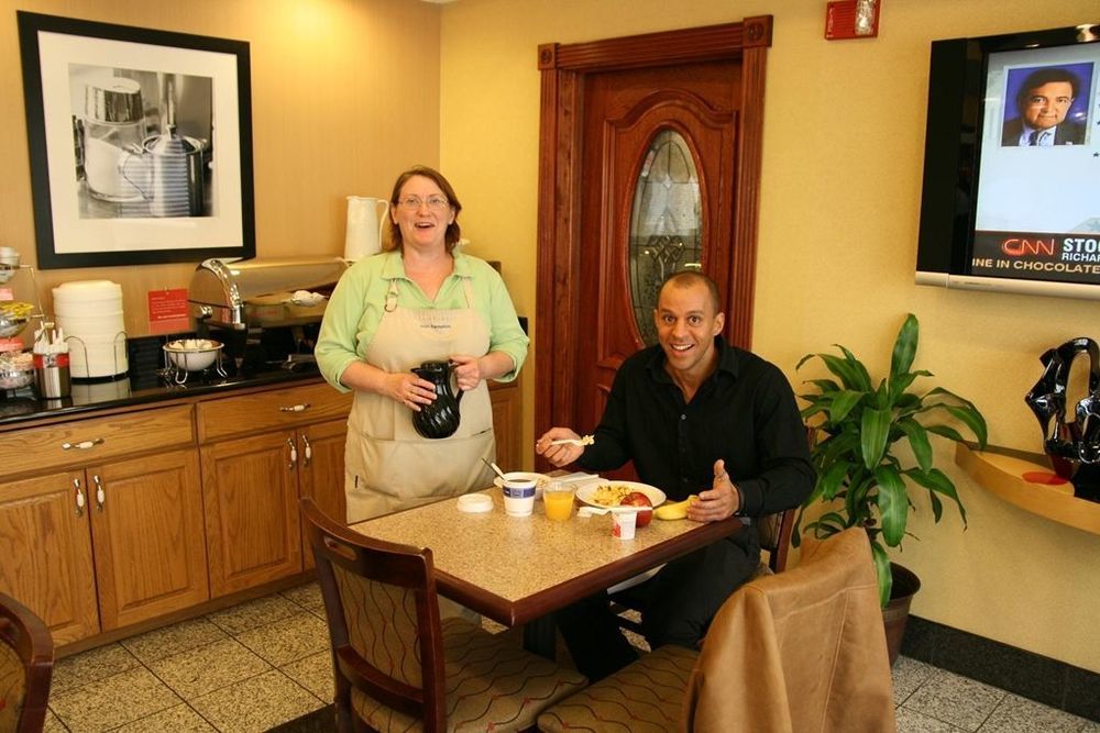Comfort Inn Blue Ash North Restaurant foto