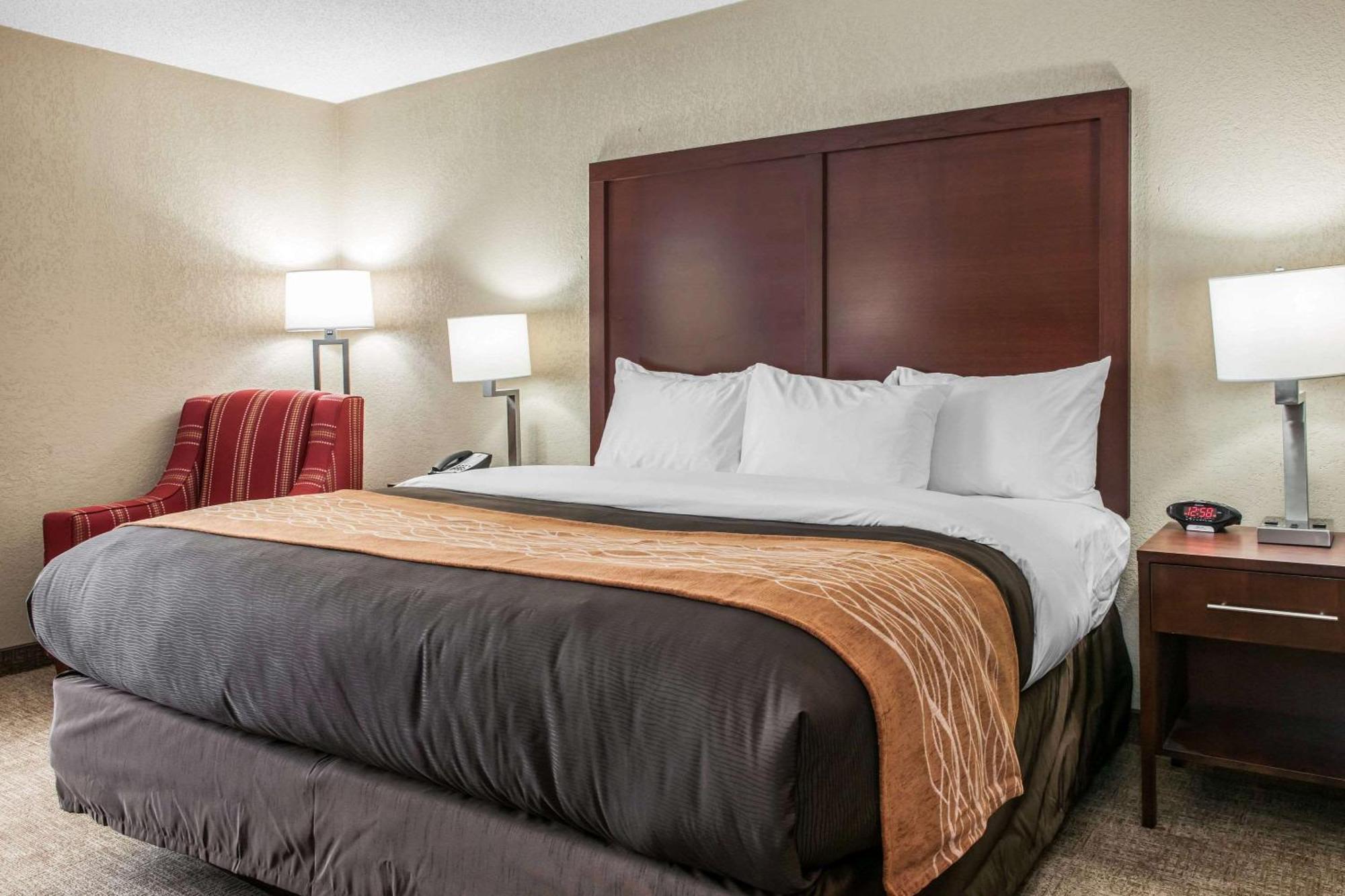 Comfort Inn Blue Ash North Exterior foto